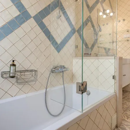 Spacious 4bdr Graca River View By Lovelystay Lägenhet *