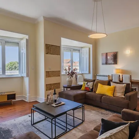 Spacious 4bdr Graca River View By Lovelystay Lägenhet *