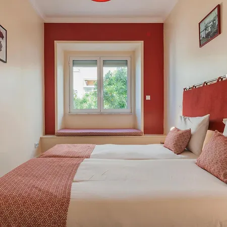 Lägenhet Spacious 4bdr Graca River View By Lovelystay *