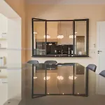 Whome Spacious Modern In Gracas Historic Quarter * Lisboa