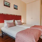 Whome Spacious Modern In Gracas Historic Quarter Apartman *