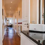 Whome Spacious Modern In Gracas Historic Quarter * Lisboa