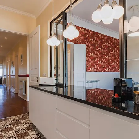 Apartment Spacious 4bdr Graca River View By Lovelystay Lissabon