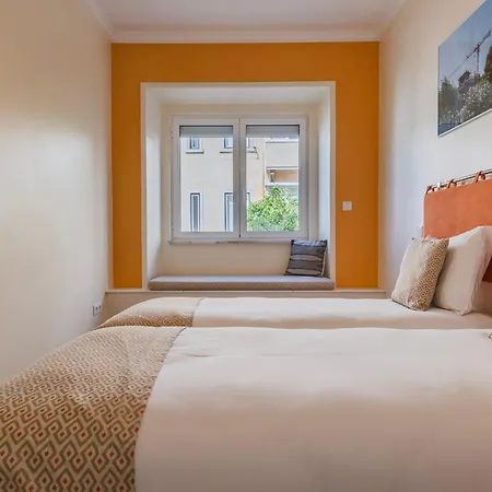 Whome Spacious Modern In Gracas Historic Quarter Апартаменты *
