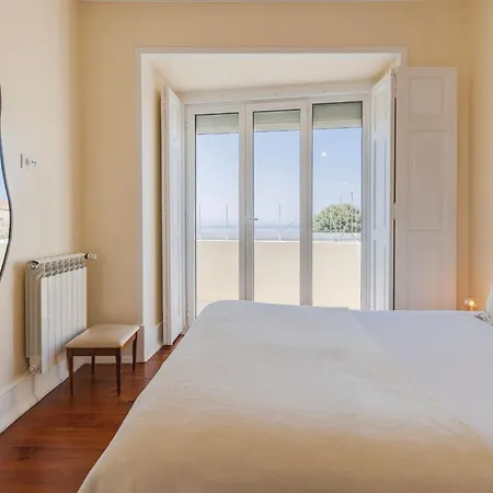 Spacious 4bdr Graca River View By Lovelystay Apartment